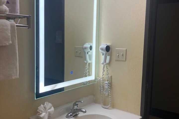 Room 20 of 75