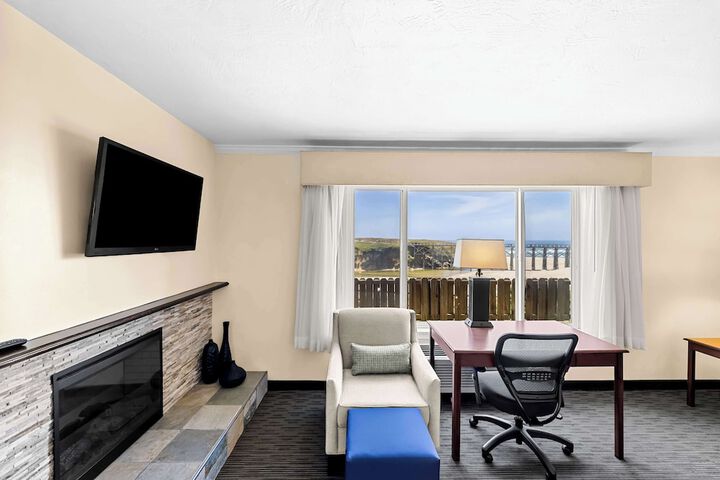 Room 13 of 47
