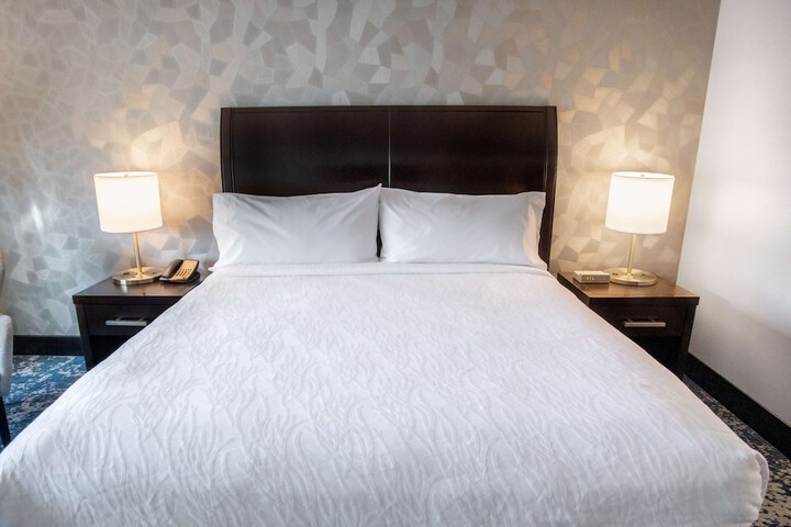 Room 21 of 58