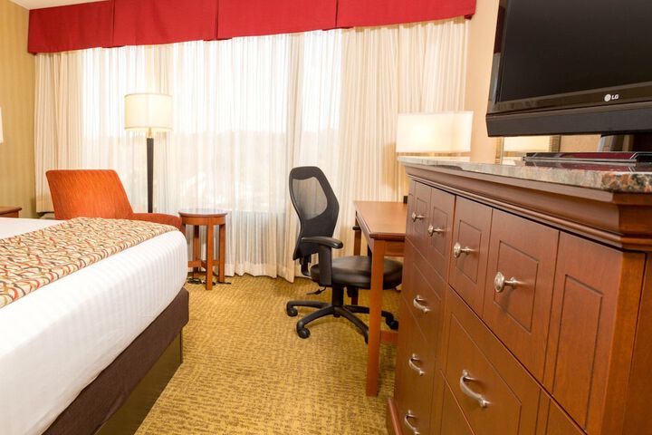 Room 34 of 81