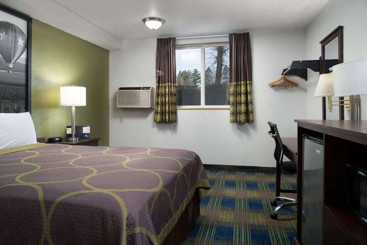Room 38 of 42