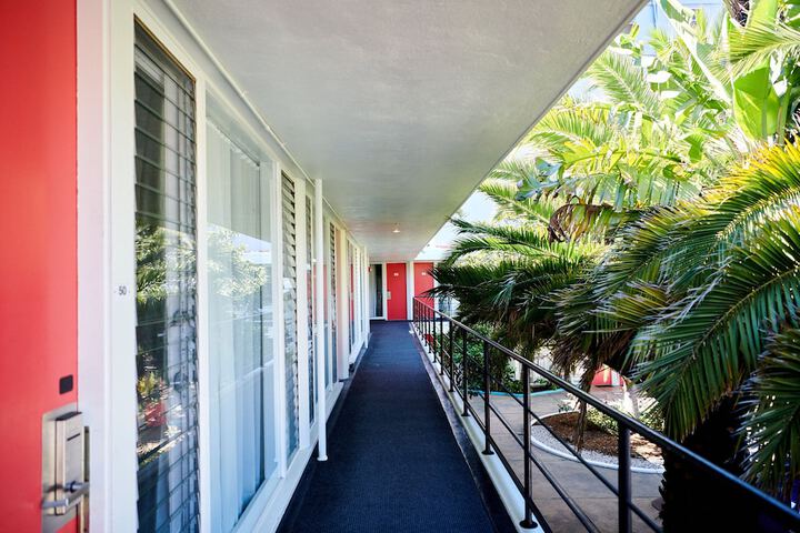 Hotel 18 of 103