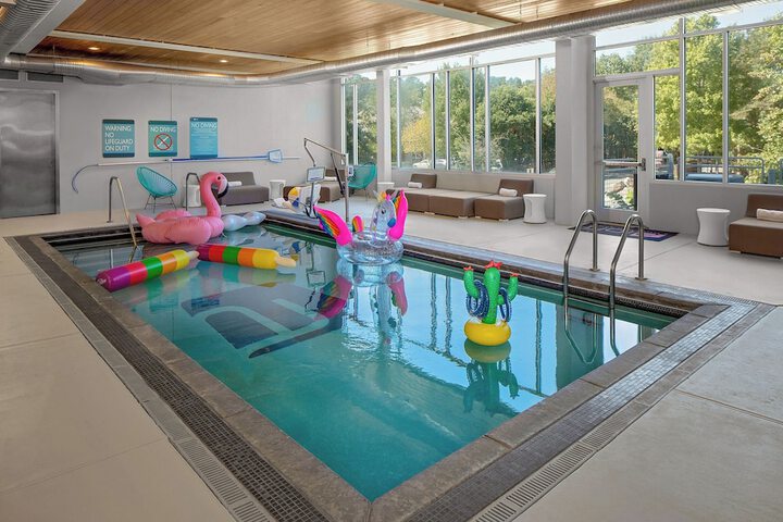 Pool 2 of 24