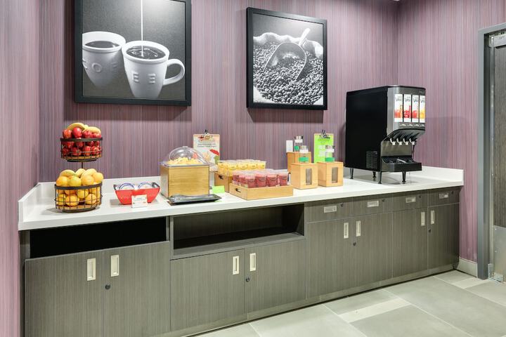Hampton Inn by Hilton Irvine Spectrum / Lake Forest