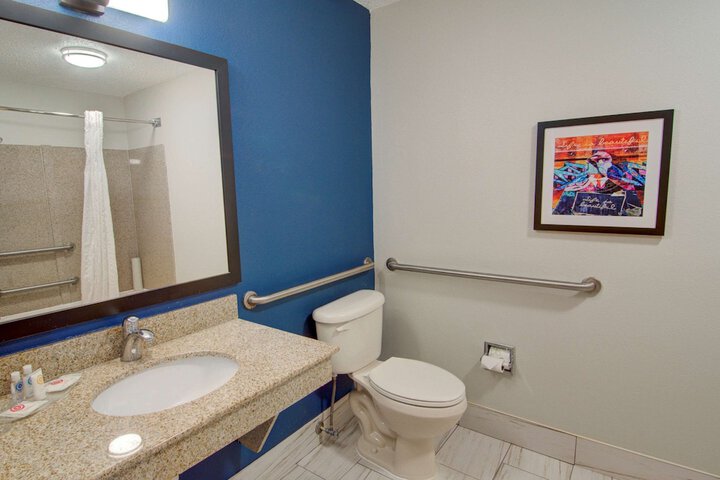 Room 40 of 59