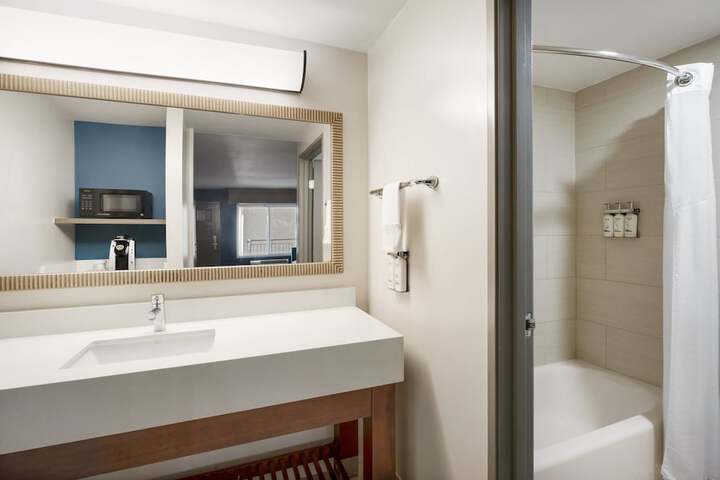 Room 21 of 56