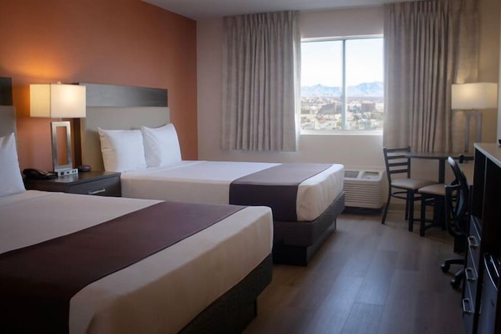 Room 21 of 47