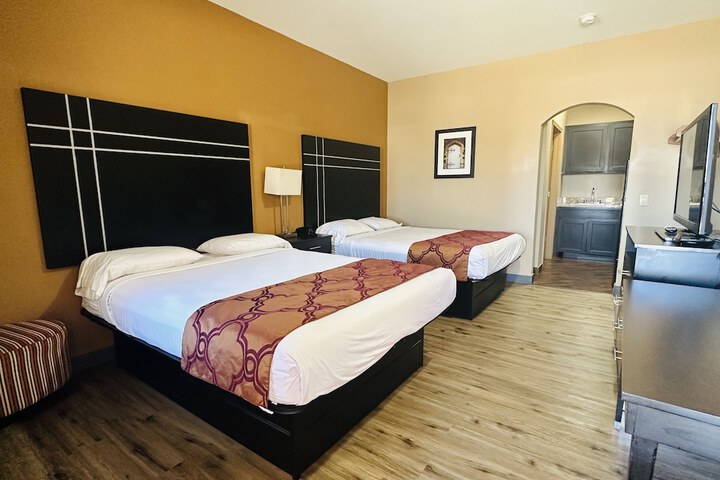 Room 20 of 36