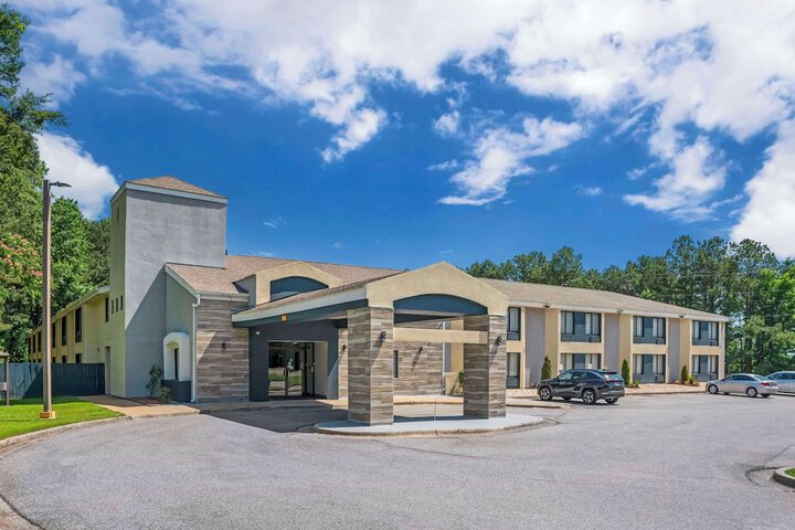 Hotel 4 of 29