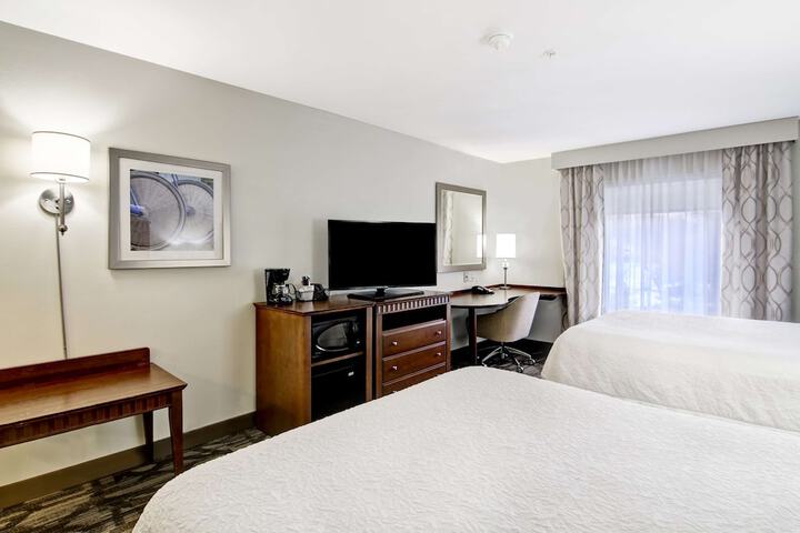 Room 20 of 62