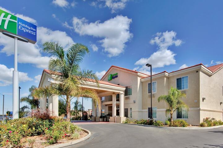 Holiday Inn Express Delano by IHG
