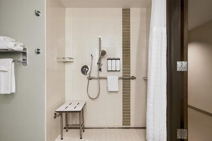 Hyatt Place Keystone / Dillon
