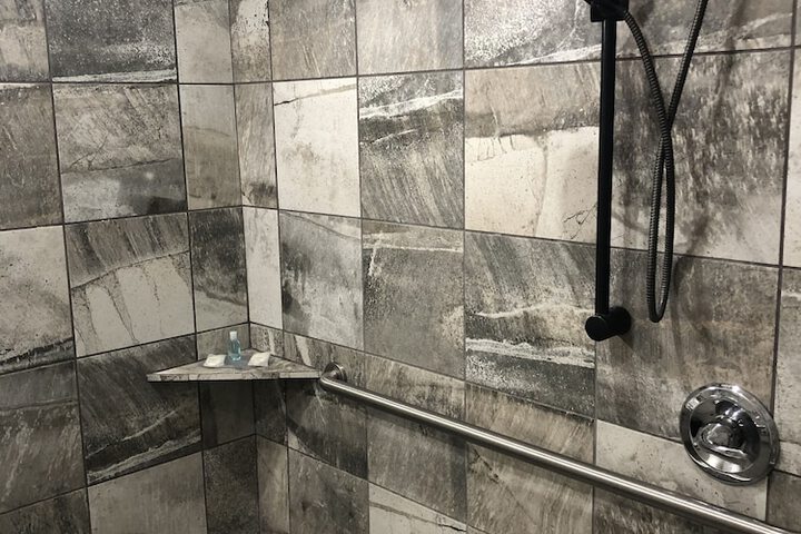 Room 16 of 29