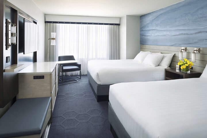 Room 21 of 35