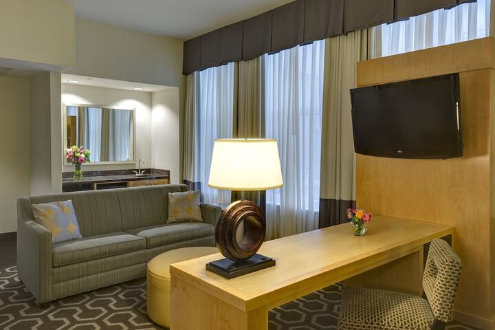 Room 60 of 108