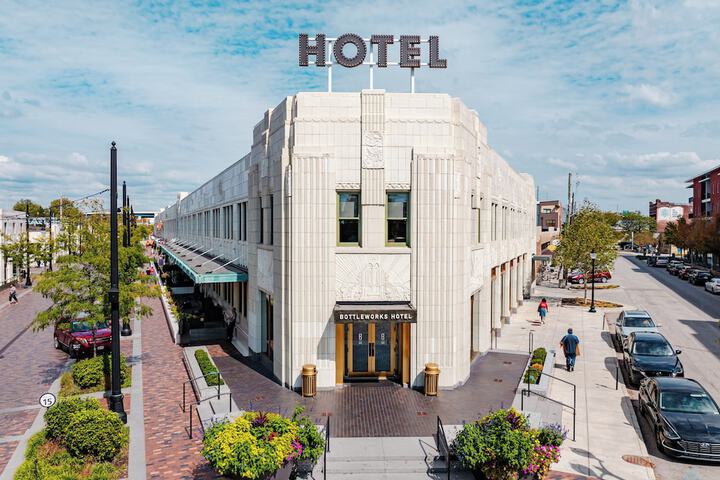 Bottleworks Hotel