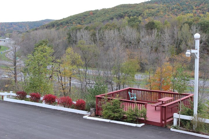 Sundeck 40 of 42