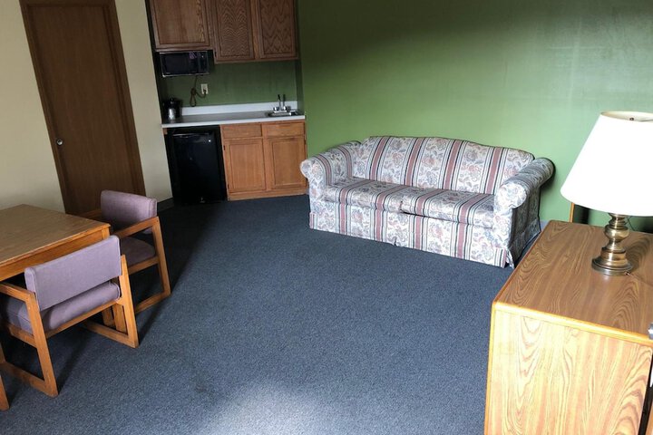 Room 36 of 47