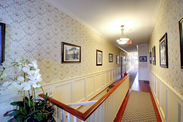 Old Colorado Inn