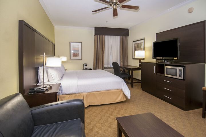 Room 12 of 31