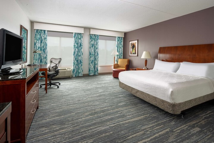 Room 11 of 22