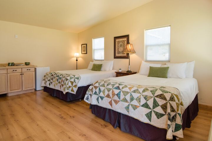 The Islander Inn