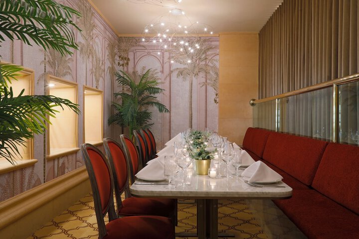 Dining 58 of 68