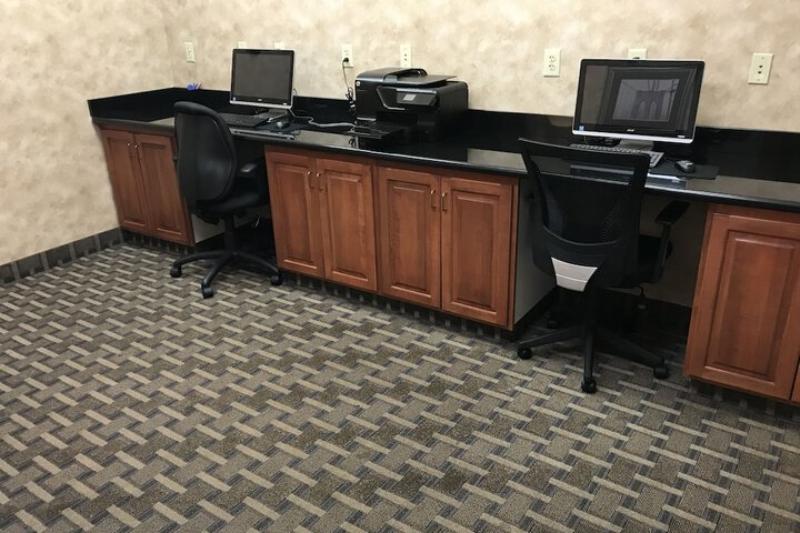 Business Center 56 of 57