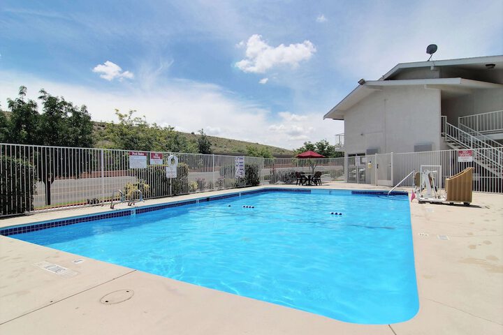 Pool 5 of 41