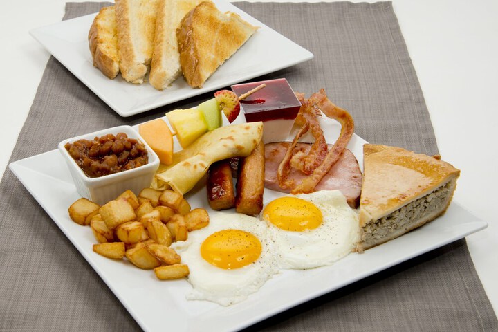 Breakfast/Coffee Service 36 of 47
