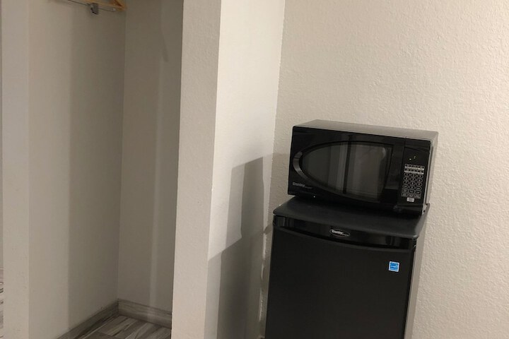 Room 15 of 23
