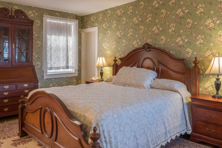 Room 12 of 31