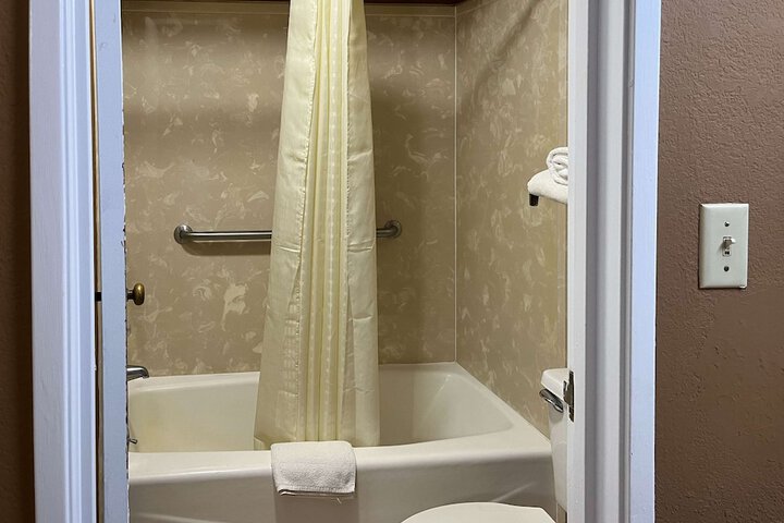 Motel 6 Millington TN
