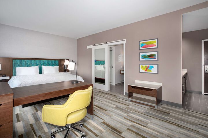 Room 20 of 49