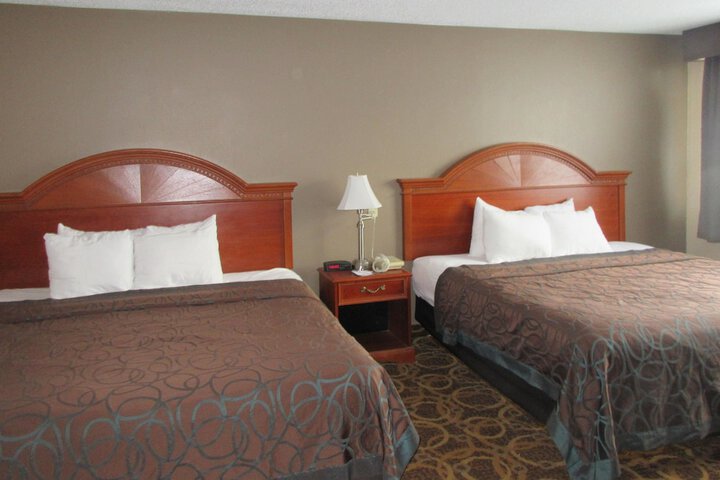 Room 18 of 52
