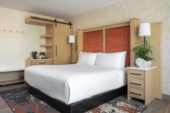 Room 22 of 120