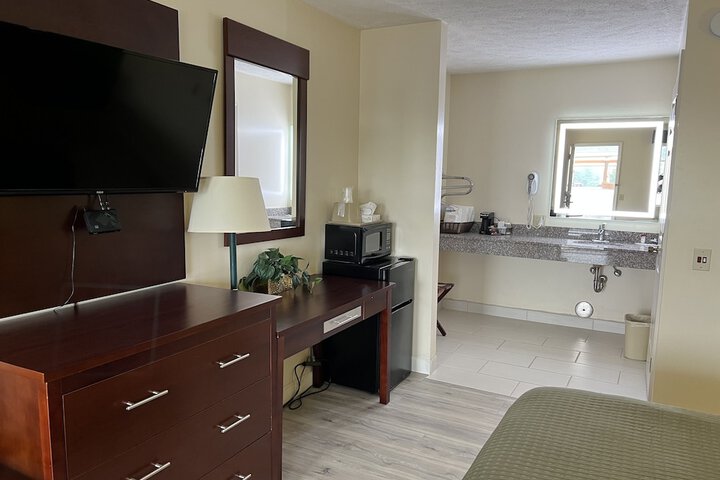 Room 22 of 23