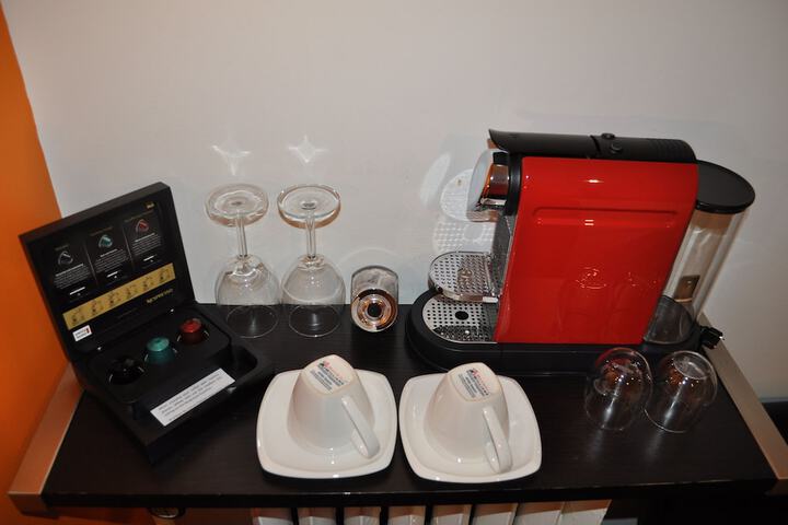 Breakfast/Coffee Service 64 of 74