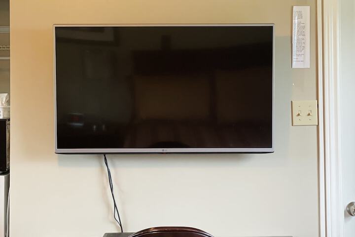Room 15 of 19