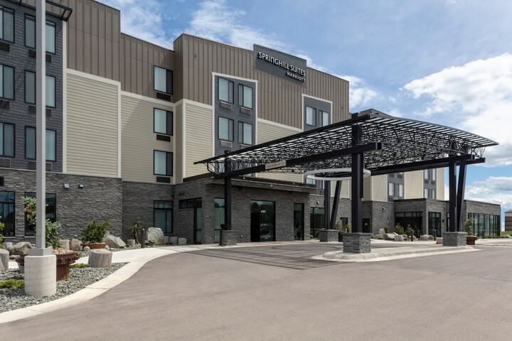 Hotel 2 of 24