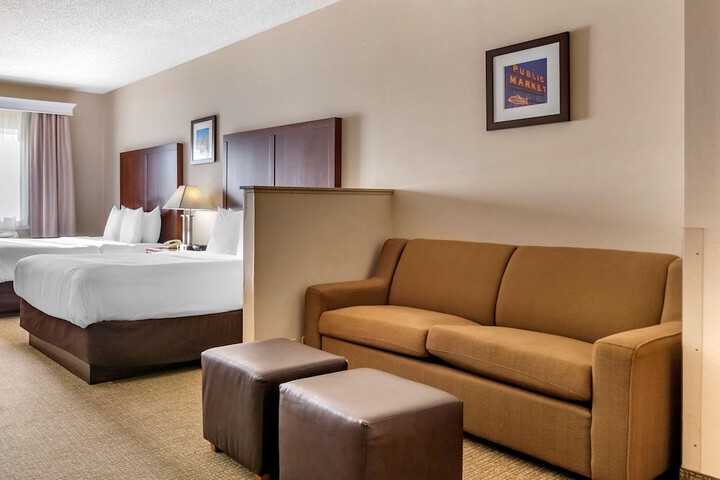 Room 17 of 36