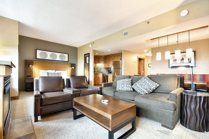 Grand Summit Hotel - Canyons Village a RockResort