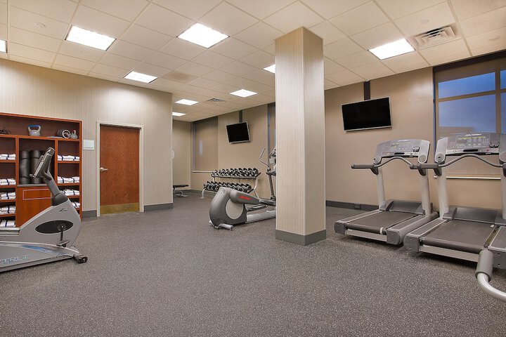 Holiday Inn University Plaza-Bowling Green by IHG