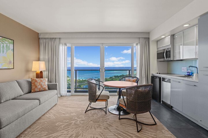 Ala Moana Hotel by Mantra