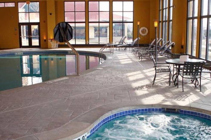 Pool 8 of 34