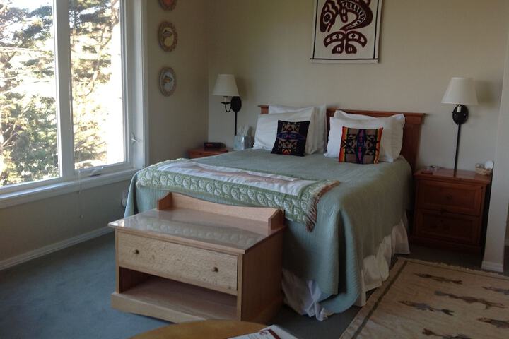 Room 13 of 31