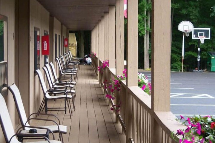 Terrace/Patio 50 of 65