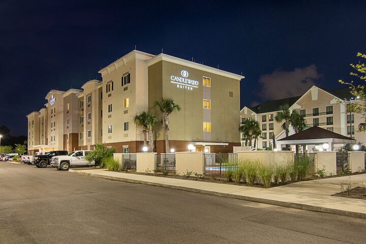 Hotel 3 of 42