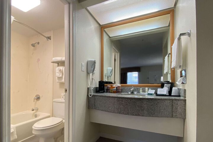 Quality Inn Branson - Hwy 76 Central