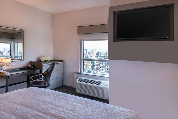 Room 44 of 129